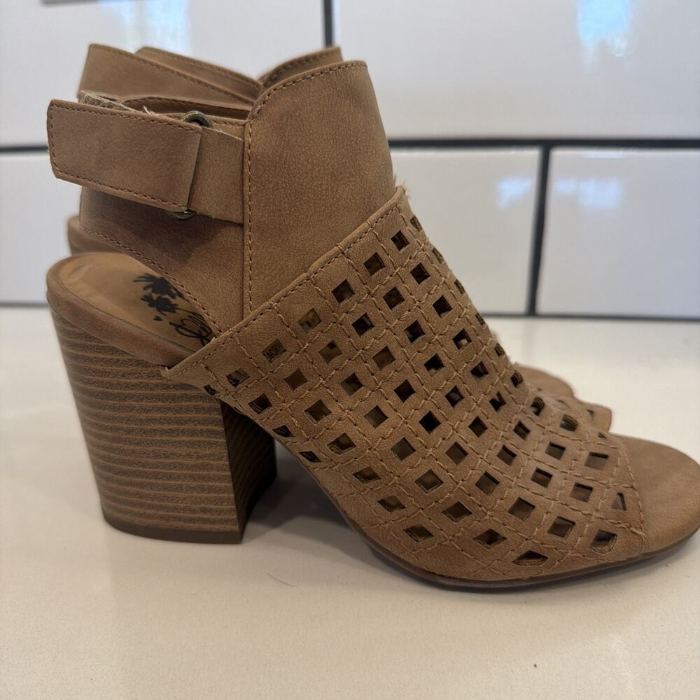 Jellypop Shoes Los Angeles/California Sandals Shoes Women’s Brown Size 6